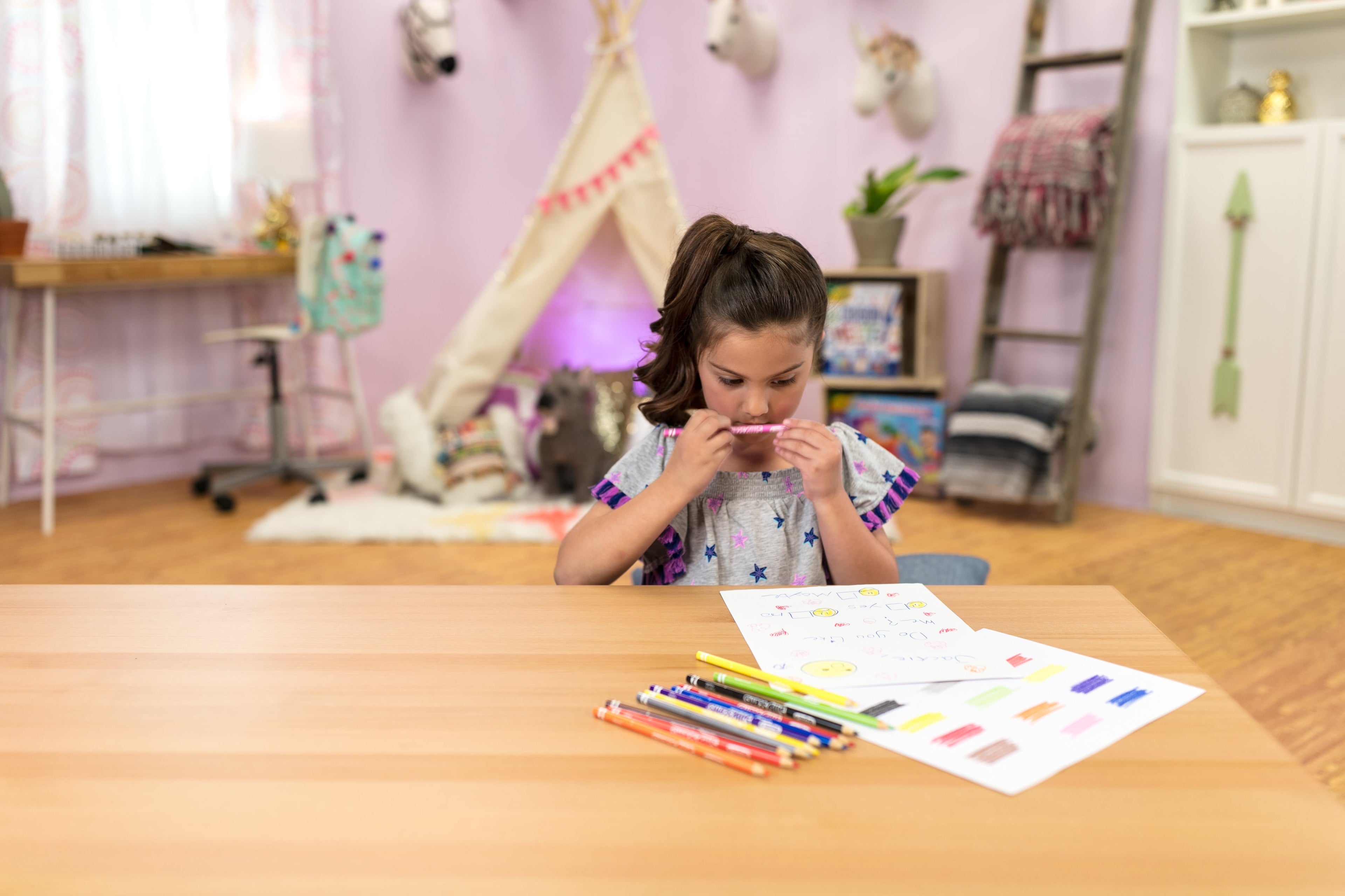 Crayola Pencil Set Silly Scents Colored Pencils Beginner Child, 12 Pieces